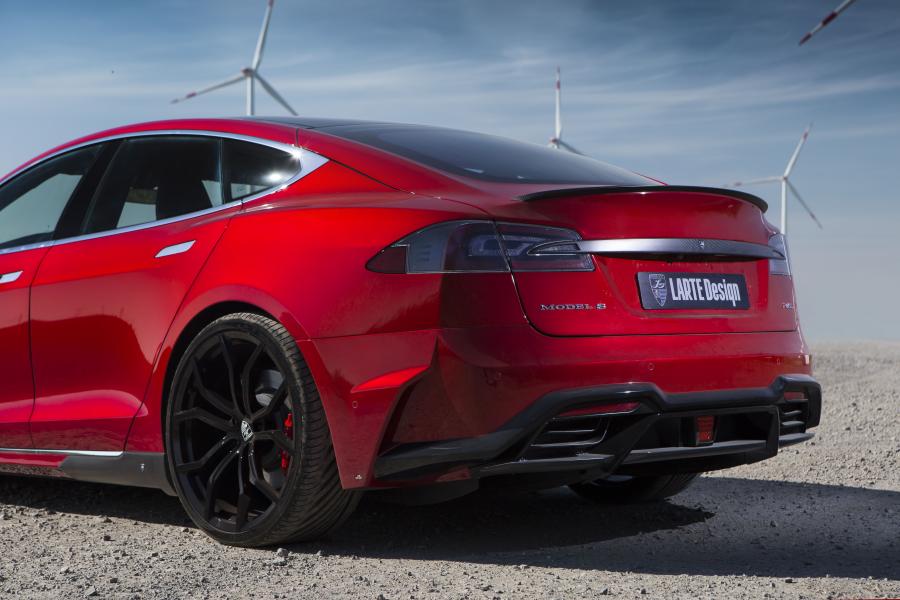  Tesla Model S P85D Elizabeta by Larte Design 2015 года  (фото 4 из 72)